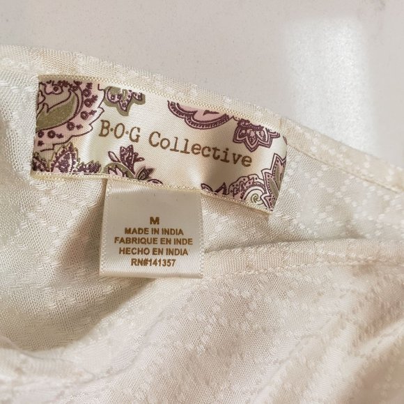 B.O.G Collective blouse size Medium ruffle sleeve boho cream tie back new - Picture 3 of 11